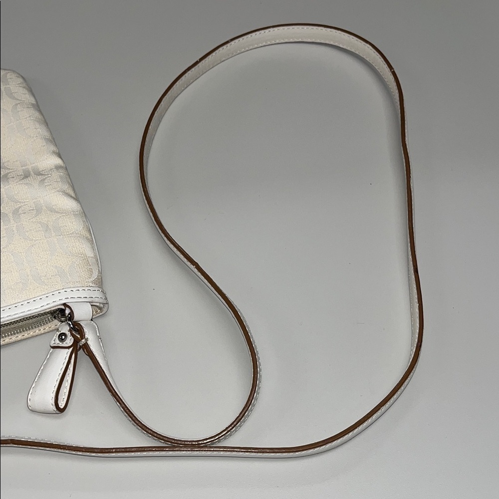 Fossil Cream/Tan Crossbody Bag with Front Buckle - Picture 6 of 13